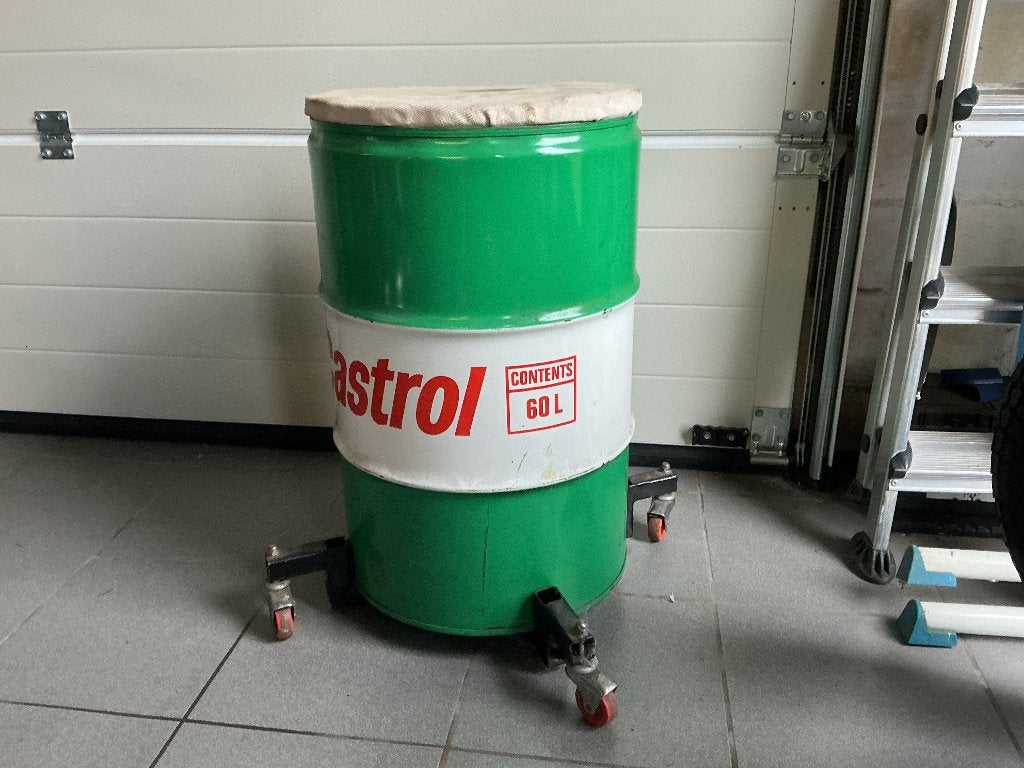 Werplaatsstoel castrol vat 60 liter