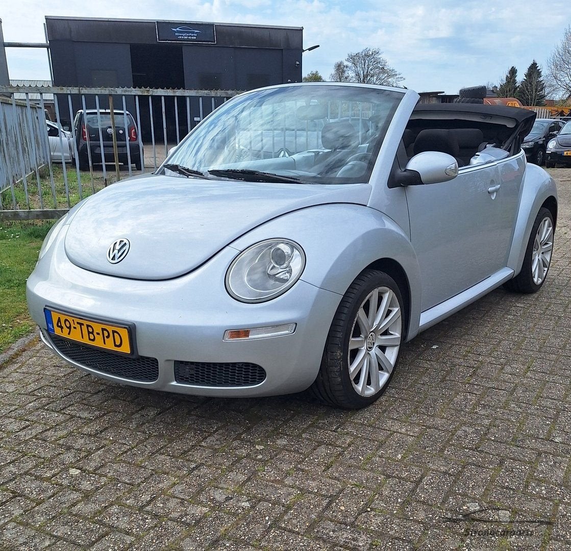 VW Beetle Cabrio 1.6 benzine diefstal schade zie foto's, -, Volkswagen, -, Enlèvement