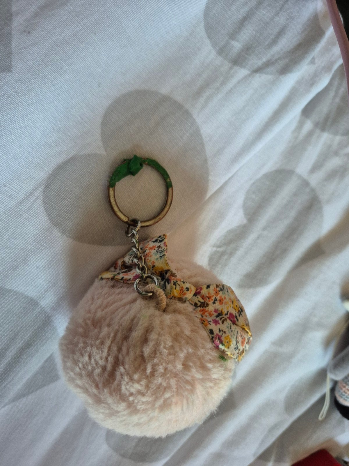 sleutelhanger pompom 6cm, Verzamelen, Ophalen of Verzenden