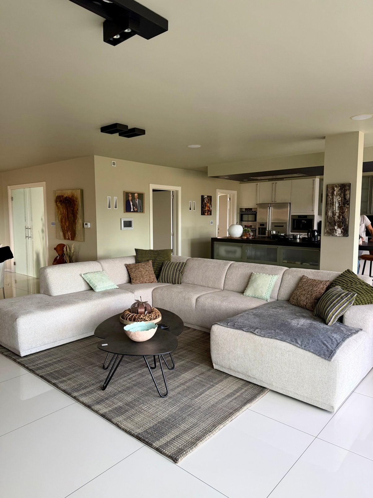 Grote moderne sofa, Ophalen, Zo goed als nieuw
