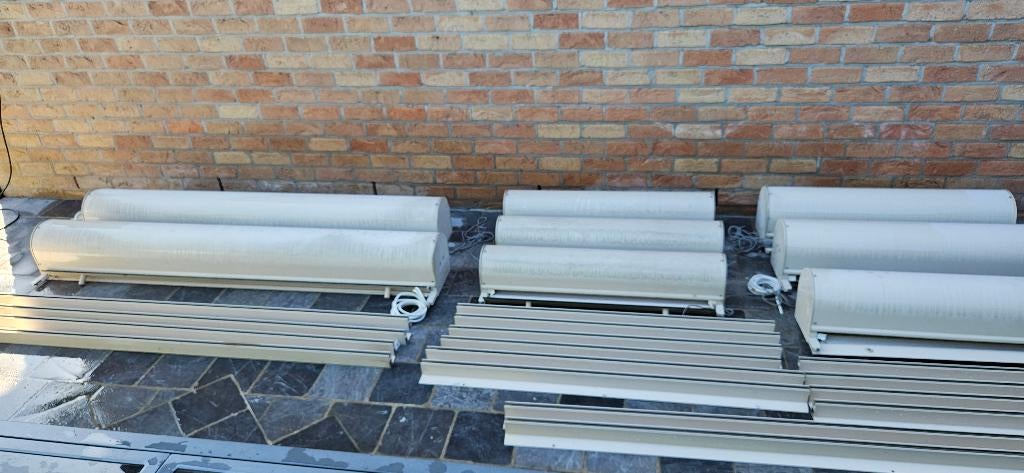 9 Volets de protection maison couleur RAL AP050 (Crème), Enlèvement, Utilisé, Métal, Beige