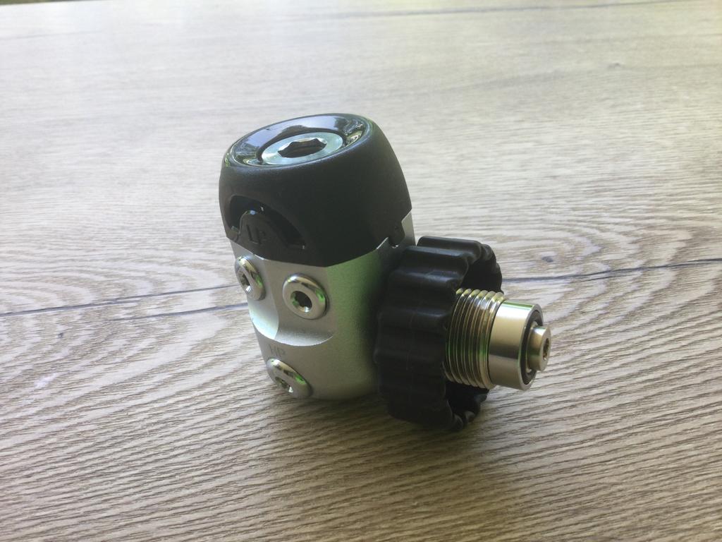 Mares 1st Stage 15x Din 300 bar - Demo materiaal, Watersport en Boten, Duiken, Zo goed als nieuw, Overige typen, Ophalen of Verzenden
