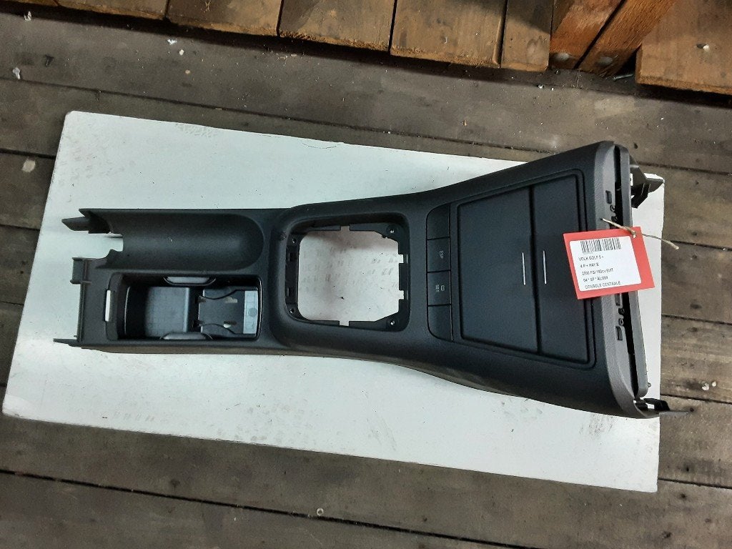 MIDDENCONSOLE Volkswagen Golf V 4Motion (1K1) (5M1863243B), Auto-onderdelen, Gebruikt, Volkswagen, Mevr. I. Hauben, Rue de l'Espoir 34 34
4030  GRIVEGNÉE, BE
