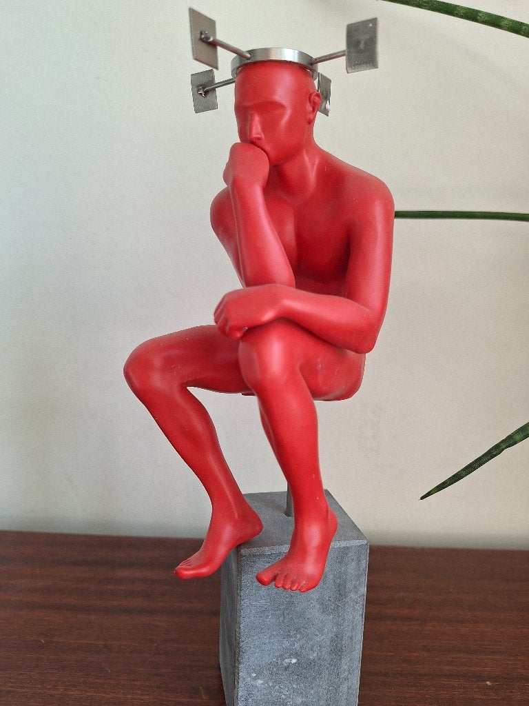 Willy Vandendorpe, Le penseur dans tous ses états, Enlèvement ou Envoi, Sculpture, Autres matériaux