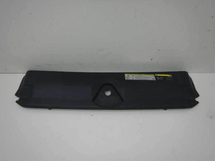 Audi A4 8W Afdekking Motorruimte radiateur, Ophalen of Verzenden, Gebruikt