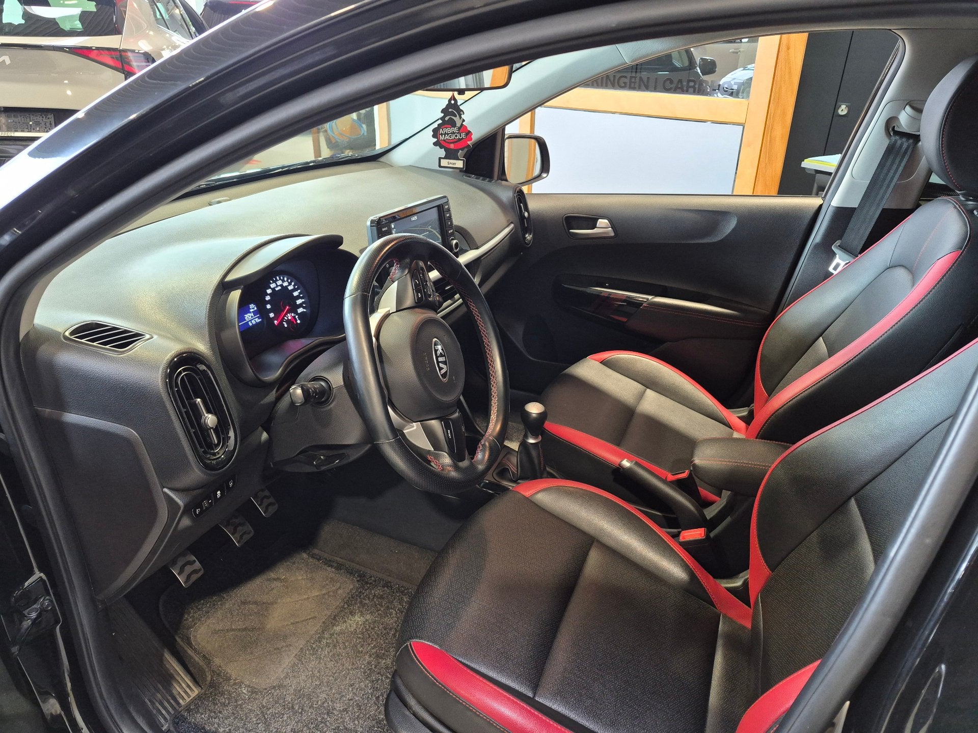 Kia Picanto 1.2 GT Line ISG 5MT - 16M KIA WARRANTY - NEW CON, Gebruikt, Zwart, Bedrijf, Picanto