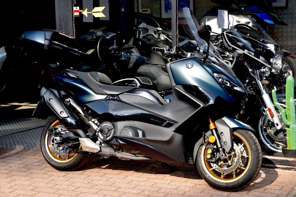 YAMAHA TMAX 560 TECH MAX ***MOTOVERTE.BE***, Motoren, Motoren | Yamaha, Bedrijf, Scooter, 12 t/m 35 kW, Occasion, Ophalen
