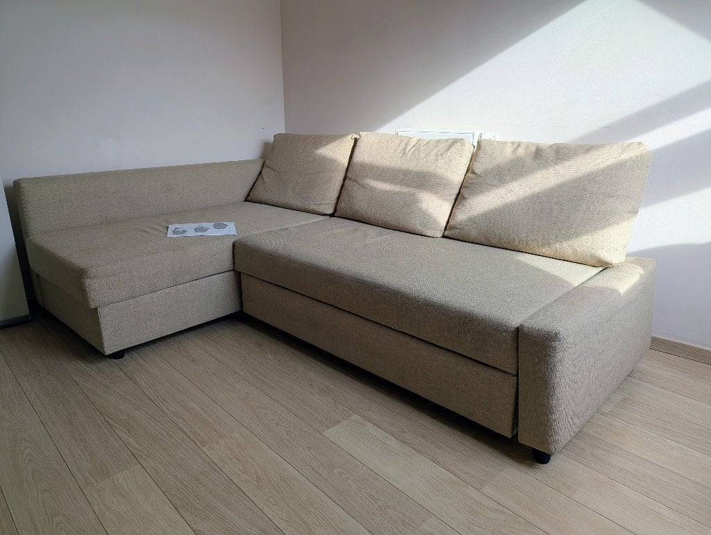 IKEA FRIHETEN Slaapbank (met opbergruimte) Good condition!, Ophalen, Gebruikt, Beige, Tweepersoons