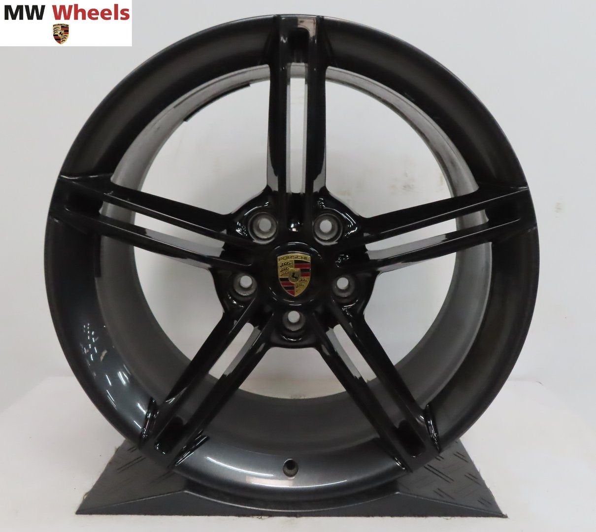Originele Porsche Taycan 21 inch velgen Mission E turbo GTS, Véhicule de tourisme, -, 21 pouces, Utilisé