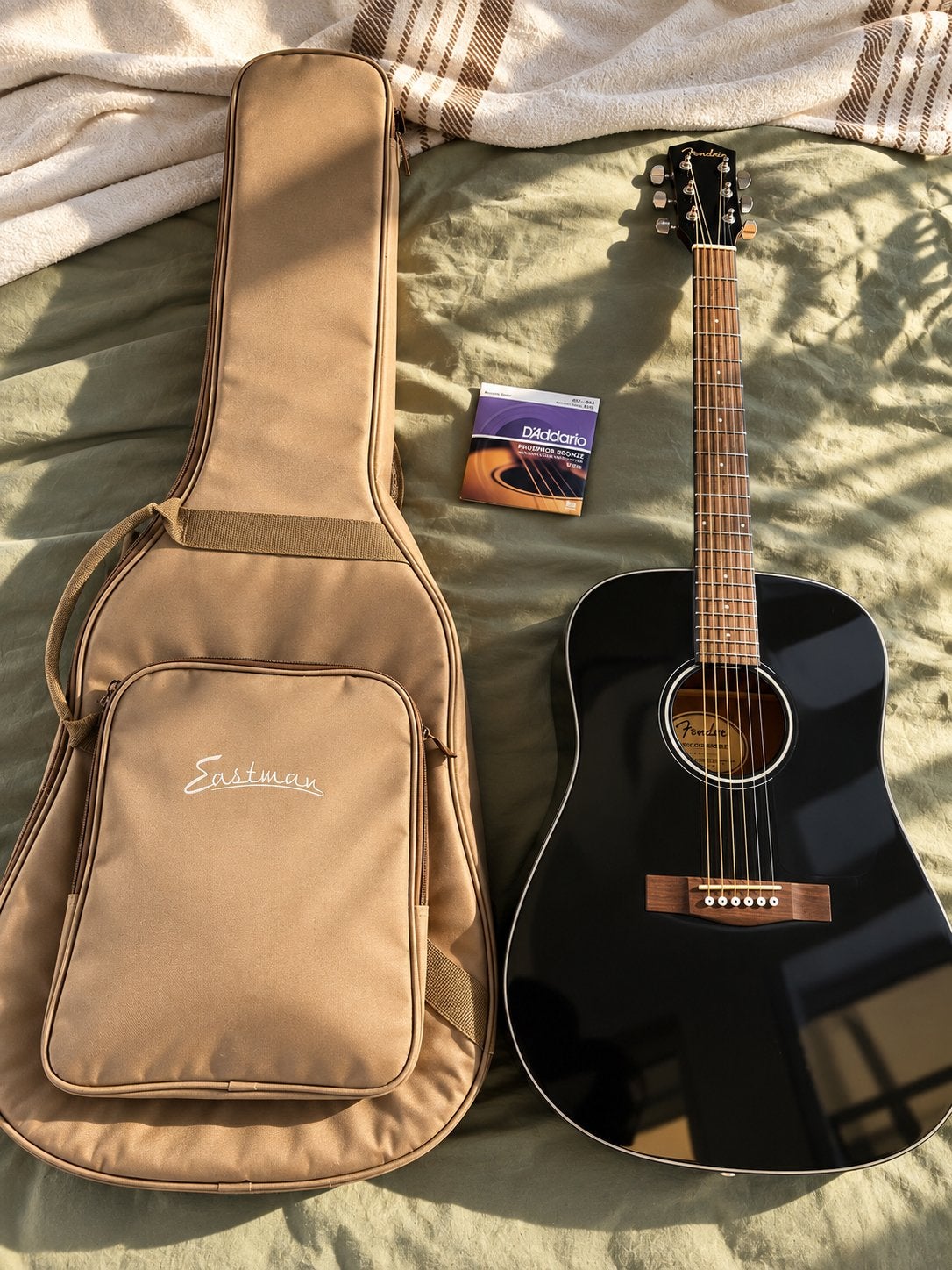 Fender guitare acoustique - housse Eastman cordes D’Addario, Musique & Instruments, Enlèvement, Comme neuf