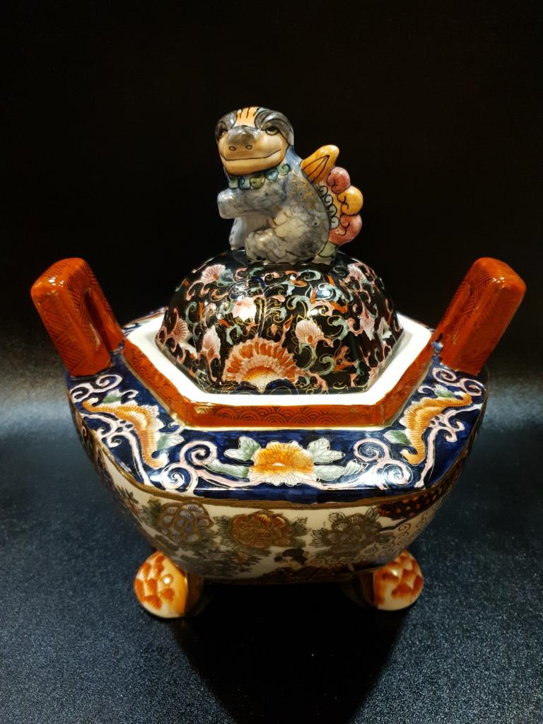 Japanse Satsuma Koro, Meiji-periode, afb. Geisha's, H=27cm, Antiek en Kunst, Antiek | Keramiek en Aardewerk, Ophalen of Verzenden