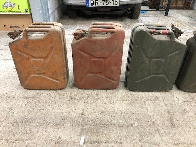 4 x jerrican en fer 2x1944 1974 1991, Enlèvement, Armée de terre, Autres types