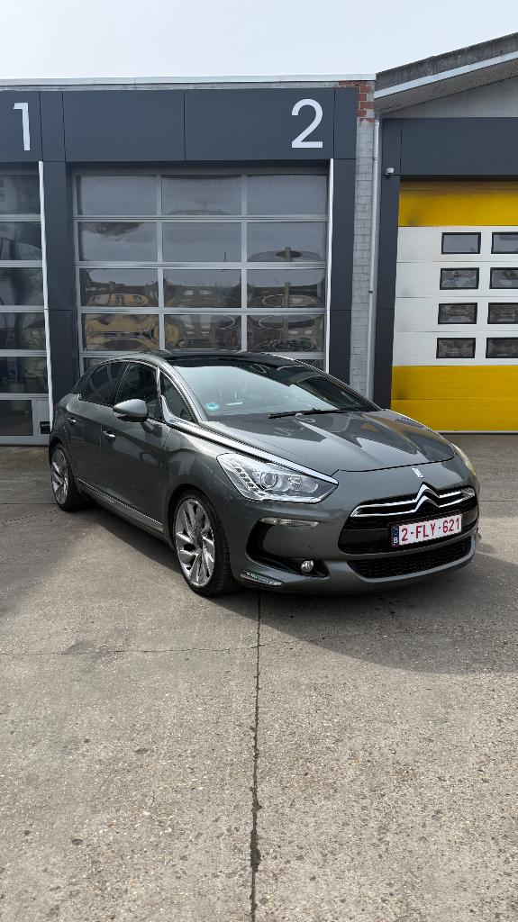 Citroen DS5 2.0 HDi 165 Euro 5, Auto's, Euro 5, 4 cilinders, Bruin, 5 deurs