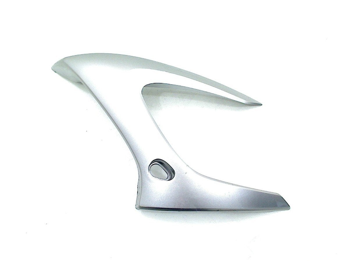 CARENAGE GAUCHE FZ 6 2004-2006 (FZ6 FAZER) (5vx-2830c), Dhr. S. di Majo, Utilisé, Info@cama-motorparts.nl, P.J. Troelstraweg 8 8
3144 CX  MAASSLUIS, NL