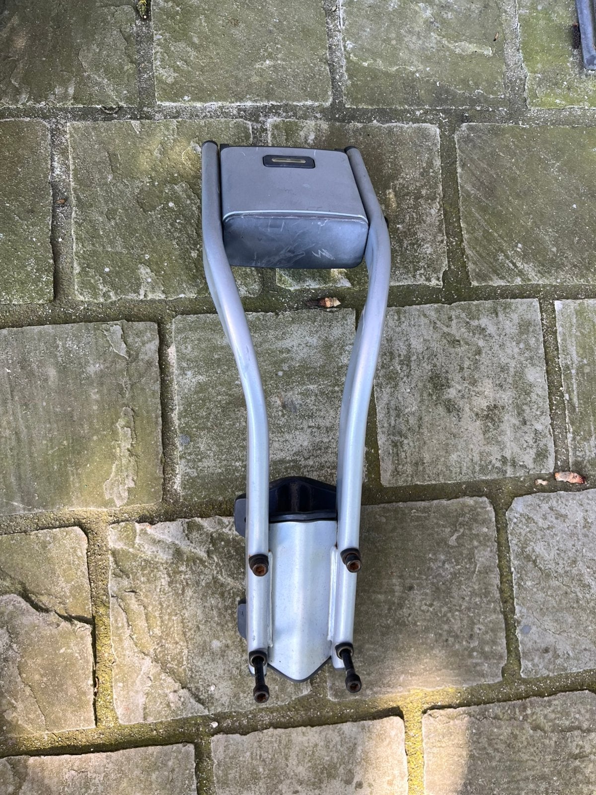 Yepp fietsstoel zwart met adapter, Fietsen en Brommers, Fietsaccessoires | Fietsstoeltjes, Ophalen, Gebruikt, Achterzitje