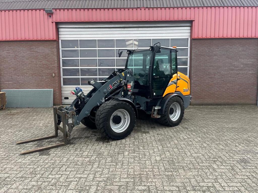 Giant G5000-62262, Articles professionnels, Machines & Construction | Grues & Excavatrices, Tobroco, Info@tobroco.nl, Sprendlingenstraat 57
5061 KM  Oisterwijk, NL