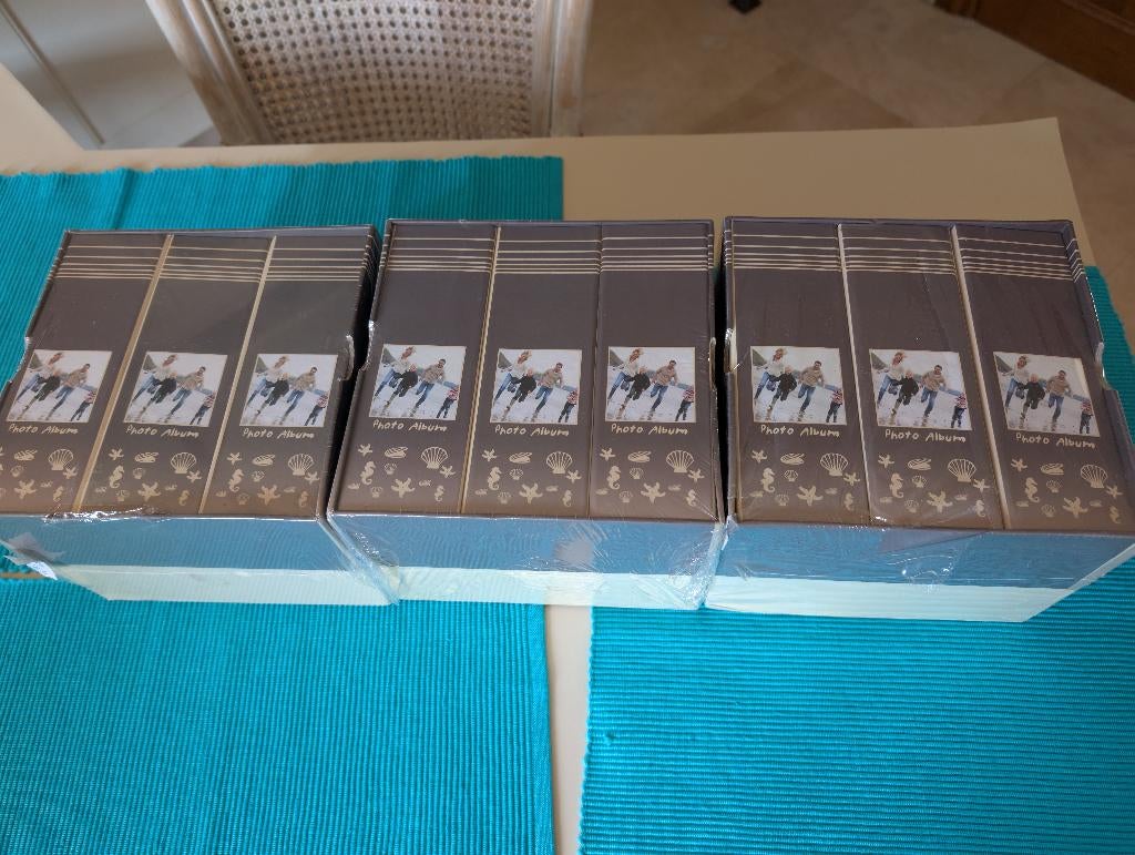 3 doosjes lege fotoalbums met telkens 3 mappen, TV, Hi-fi & Vidéo, Albums photo & Accessoires, Enlèvement, Neuf, Accessoires pour albums photos