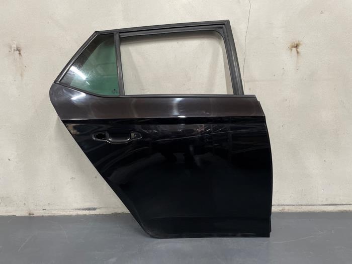 Portière 4portes arrière droite d'un Skoda Fabia (LF9R), -, 3 mois de garantie, Utilisé, Skoda