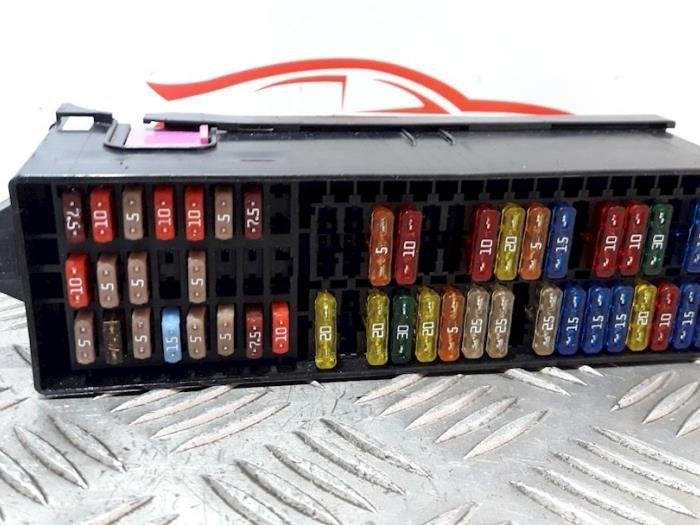 Boîte à fusibles d'un Seat Ibiza, -, Utilisé, -, Seat