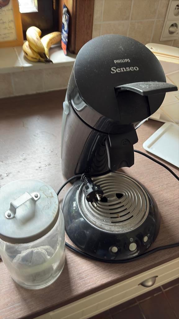 Philips Senseo, Electroménager, Réservoir d'eau amovible, Utilisé, Dosettes et capsules de café, 2 à 4 tasses