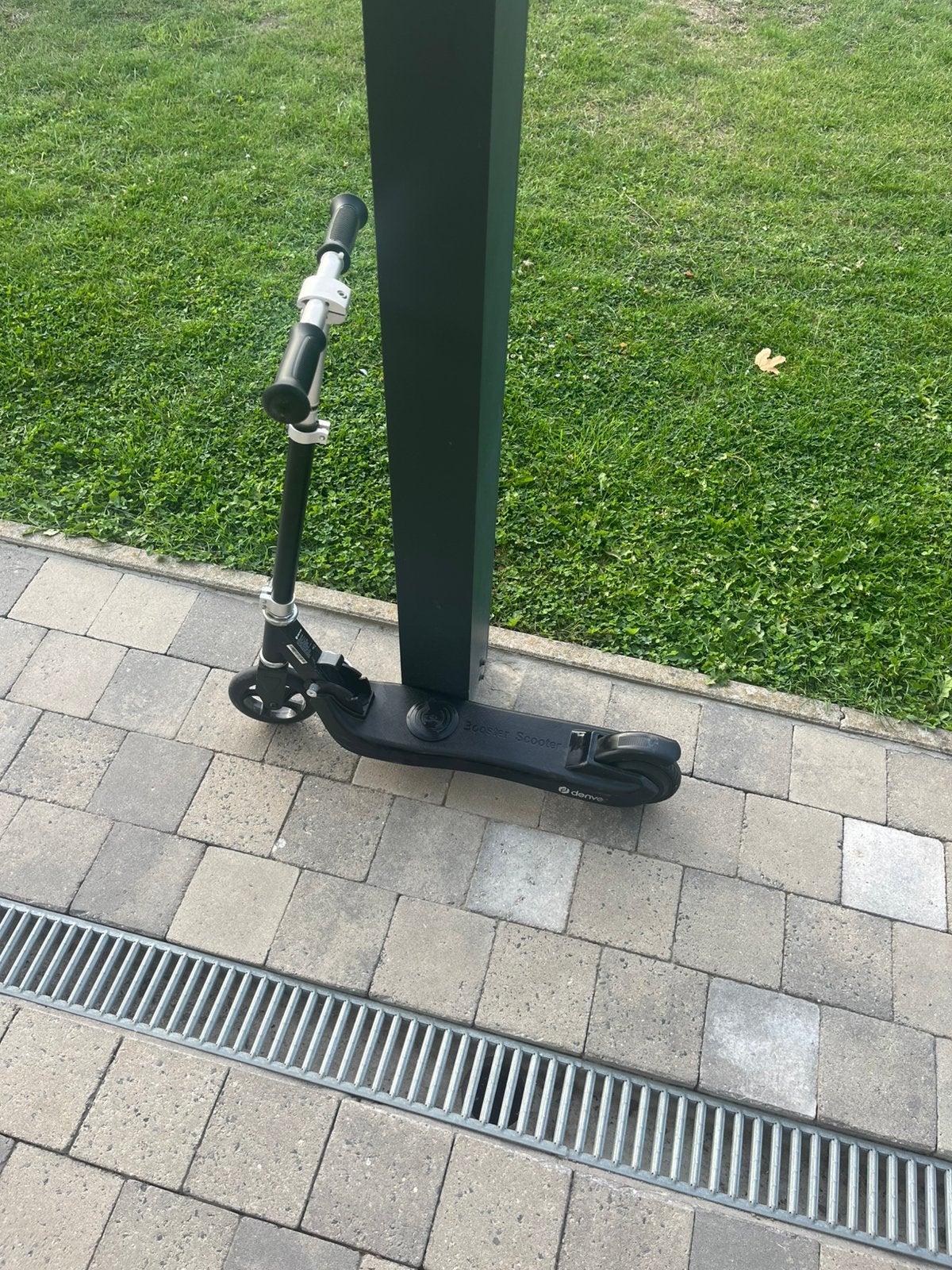 Trottinette d'appoint Denver, Enlèvement, Comme neuf, Step électrique (E-scooter)
