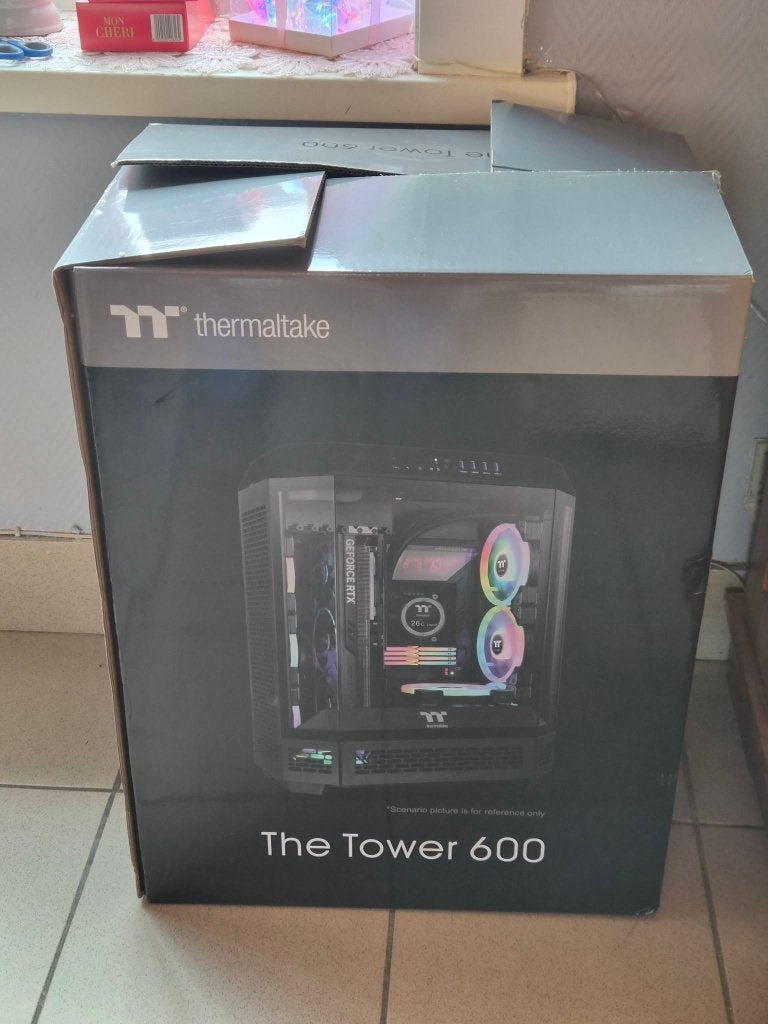 Tour pc vide Thermaltake The Tower 600, Informatique & Logiciels, Enlèvement, Neuf