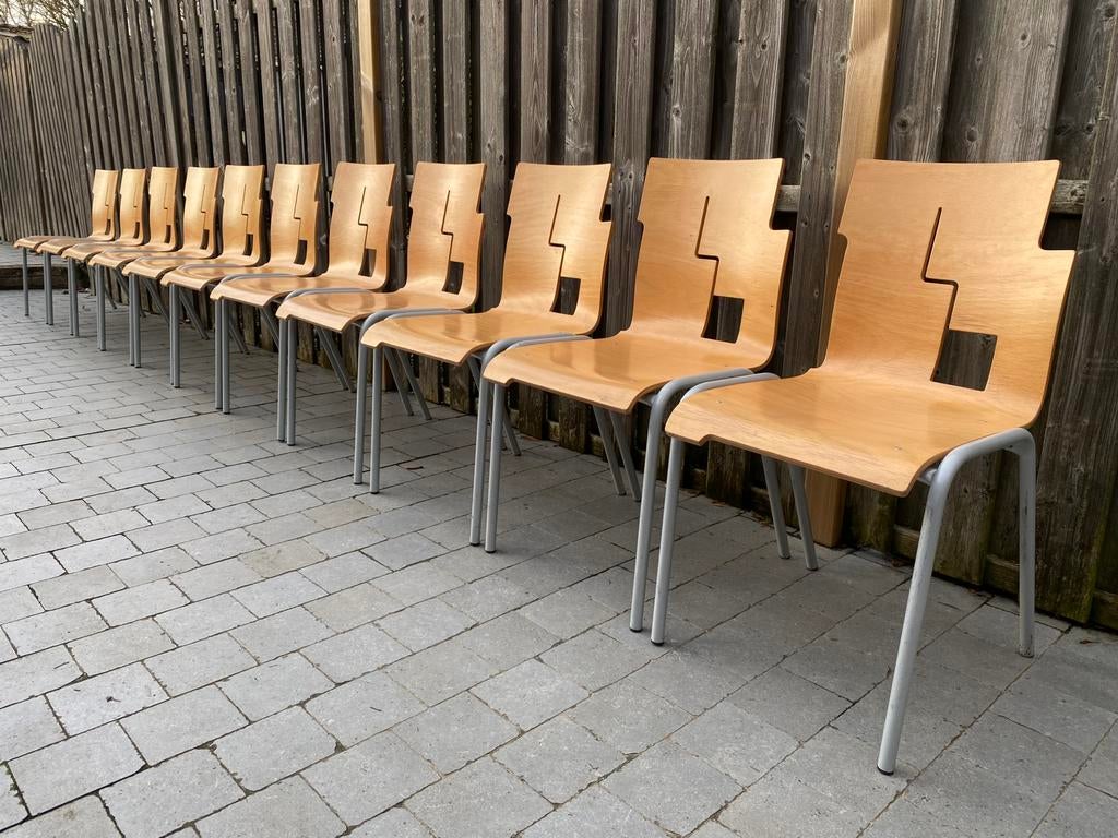 Chaises d’école 11 pièces= 220 euros, Maison & Meubles, Enlèvement, Comme neuf