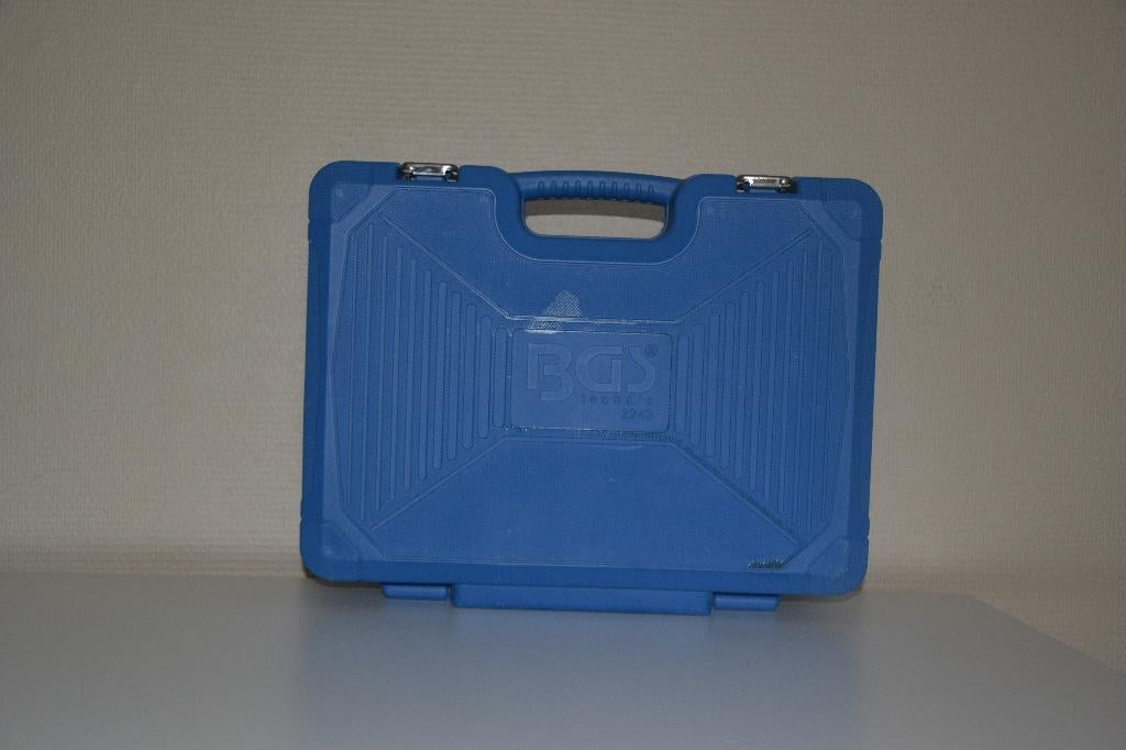 Outil, Ophalen, Zo goed als nieuw