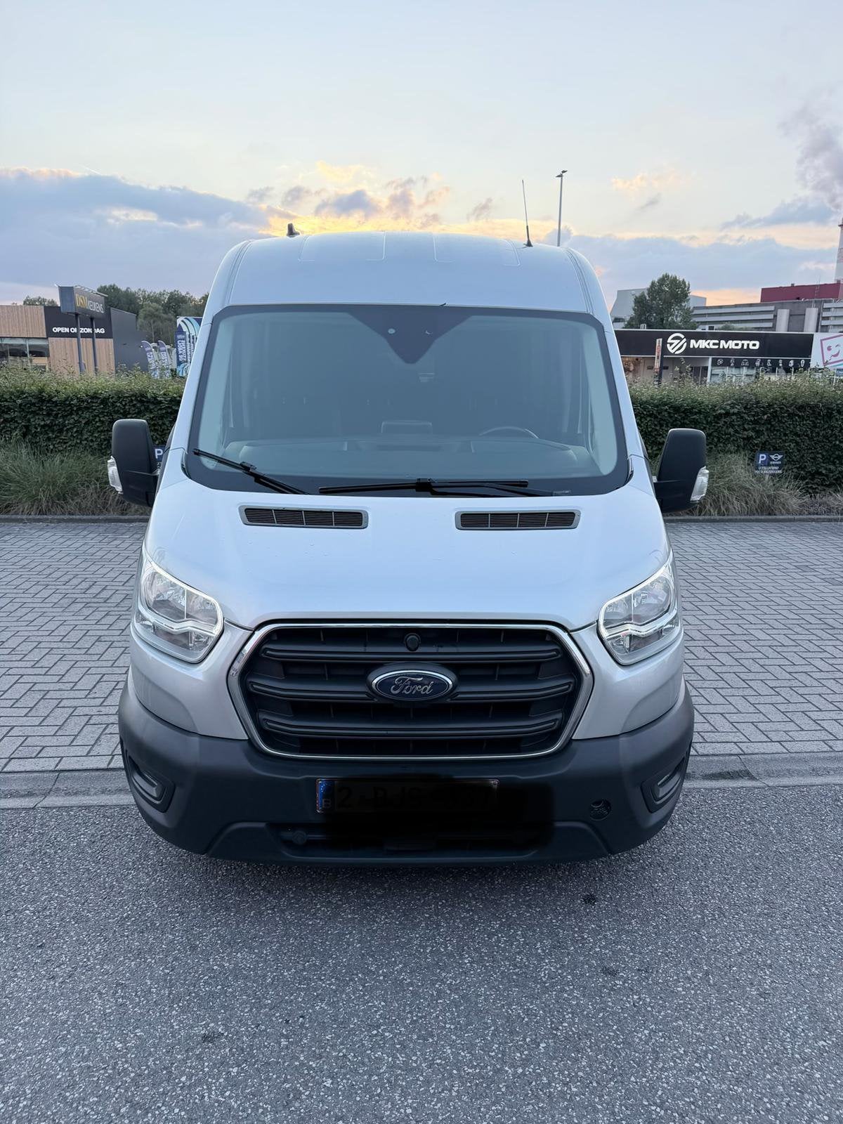 Ford transit 2T, Autos, Camionnettes & Utilitaires, Argent ou Gris, Achat, Euro 6, Boîte manuelle