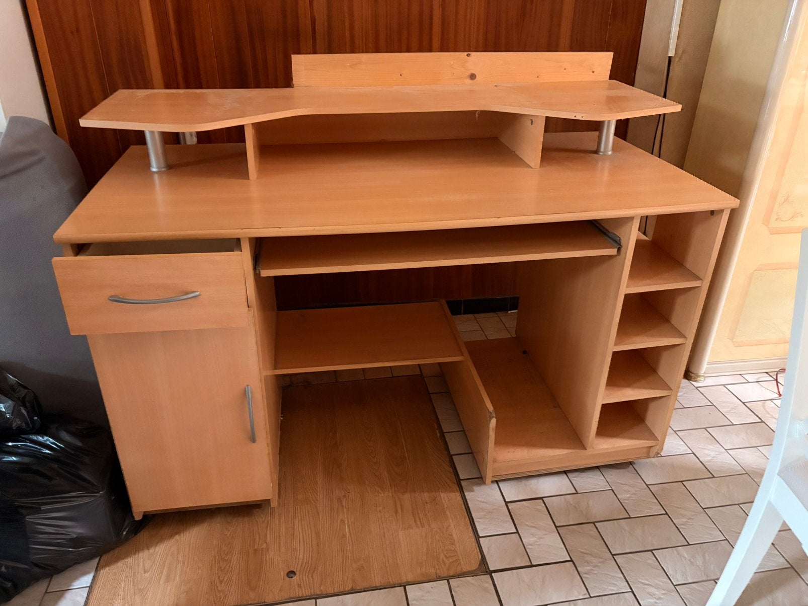 Bureau a donner, 70 à 120 cm, Enlèvement, Utilisé, 120 à 170 cm