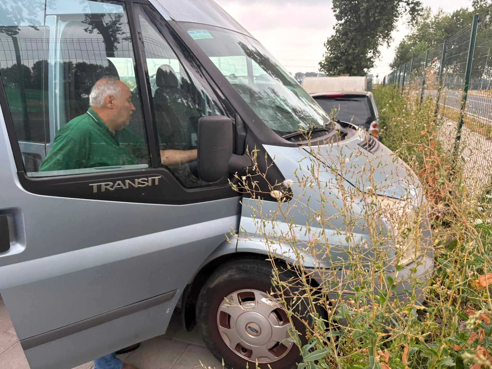 ford transit 2.4 airco, Particulier, Te koop, Handgeschakeld, Diesel