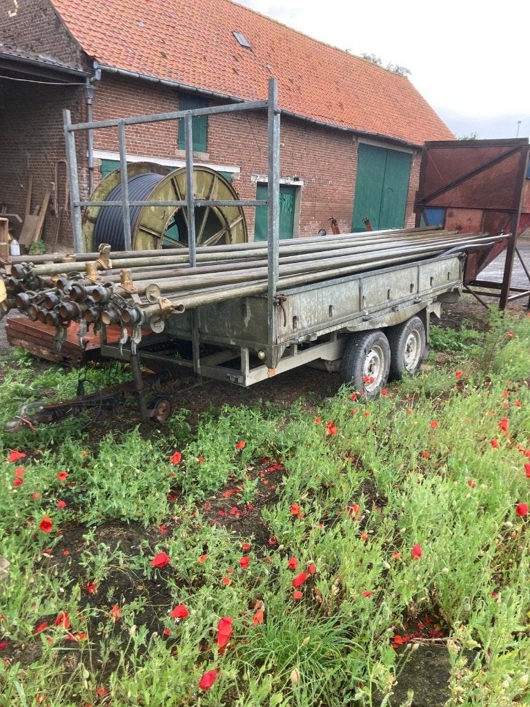 Beregeningsbuizen,pomp en landbouwmateriaal, Ophalen, Vollegrondsgroente