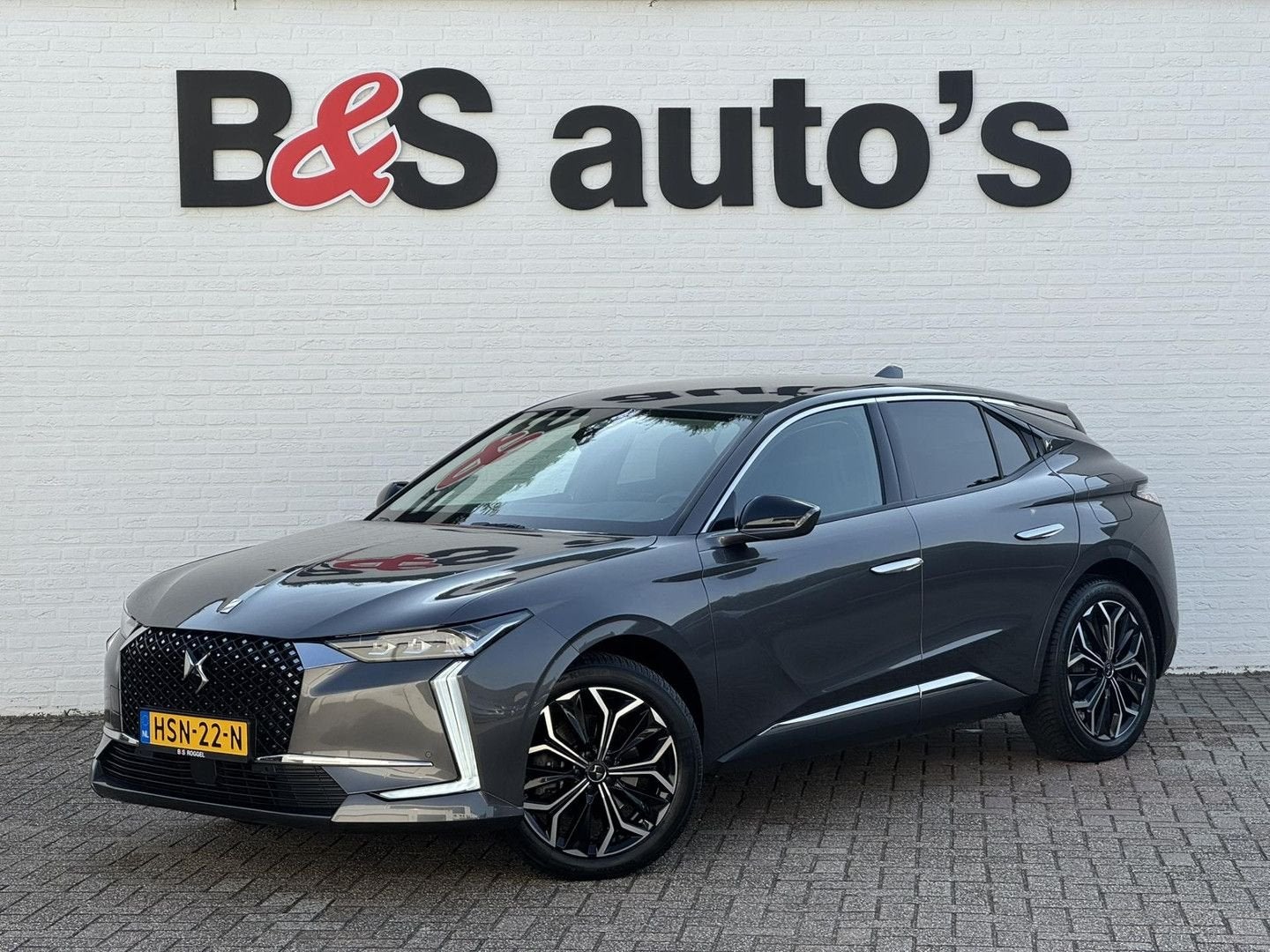 DS Automobiles DS4 E-Tense Plug-in Hybride Rivoli Cross Voll, Auto's, Overige Auto's, Automaat, 32 g/km, Zwart, Bedrijf