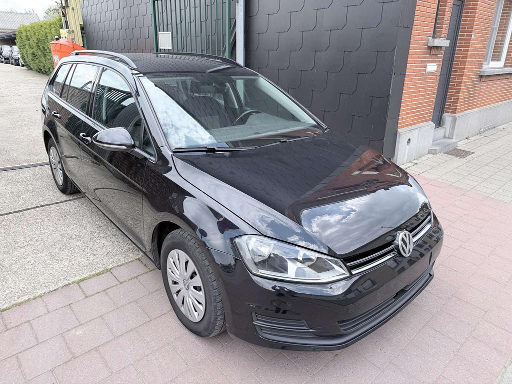 Volkswagen Golf Variant 1.6 TDI EDITION TRENDLINE, Auto's, Stof, Gebruikt, 4 cilinders, https://public.car-pass.be/vhr/986adcf9-bdbc-465a-b8f5-8486a9580084