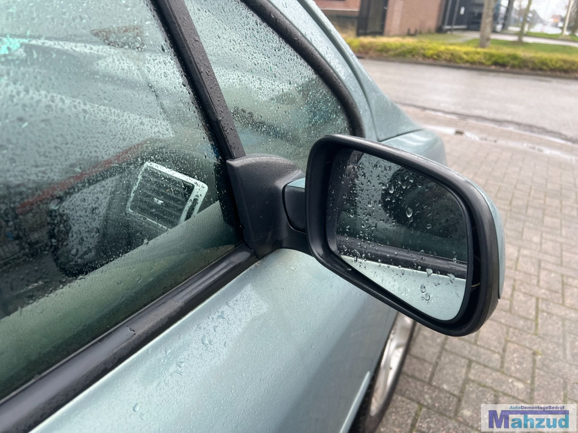 PEUGEOT 307 SW Licht groen EZSD rechts spiegel 2002-2009, Auto-onderdelen, Taurusavenue 1
2132 LS  Hoofddorp, NL, Gebruikt, Contact.group@renault.com