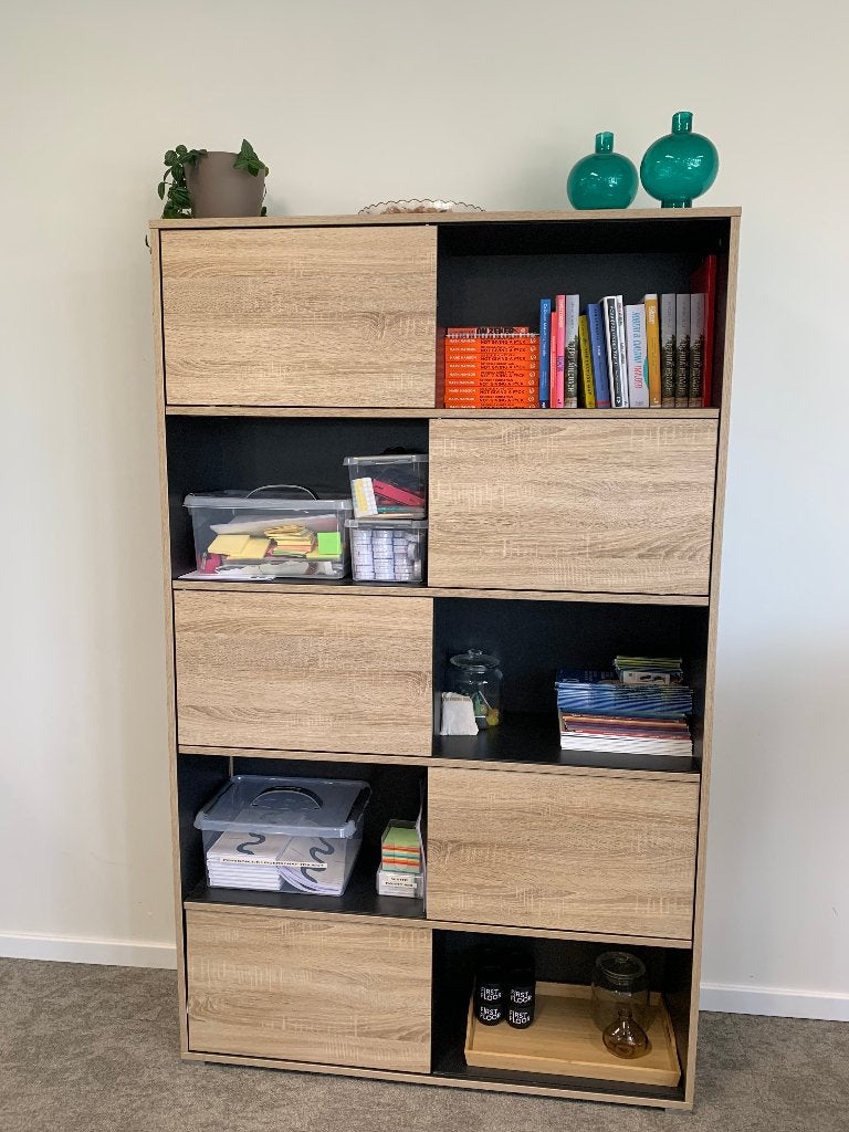 Hoge Kast met schuifdeuren, Enlèvement, Utilisé