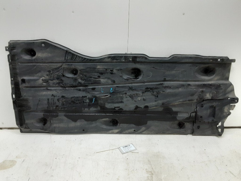 CACHE SOUS MOTEUR Volkswagen Golf VII (AUA), Volkswagen, Mevr. I. Hauben, Utilisé, Rue de l'Espoir 34 34
4030  GRIVEGNÉE, BE