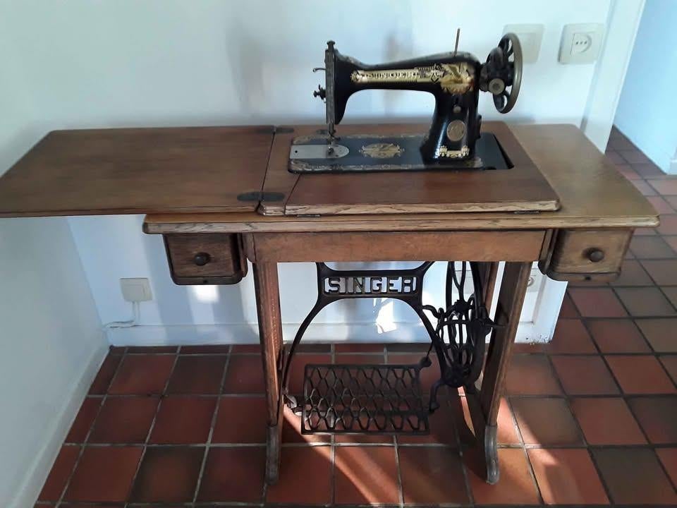 Singer-naaimachine met serienummer, Antiek en Kunst, Ophalen