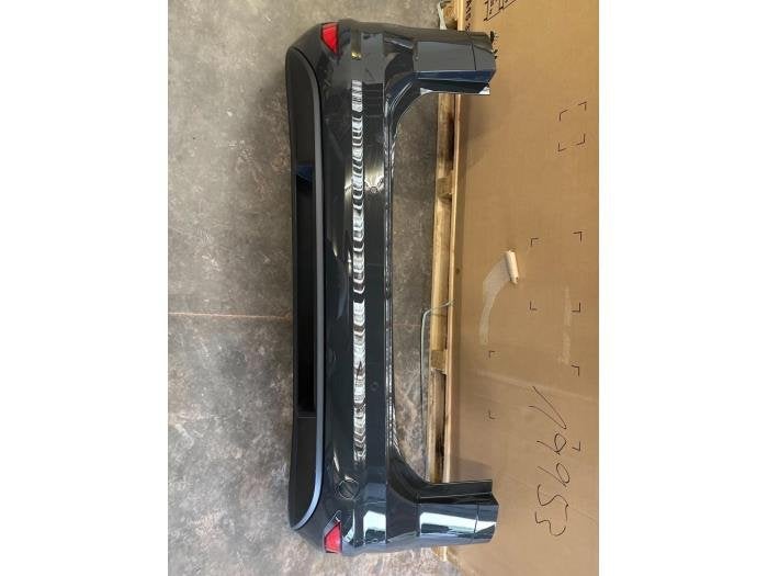 Achterbumper van een Volkswagen Touran (LI7F), Gebruikt, -, Volkswagen, -
