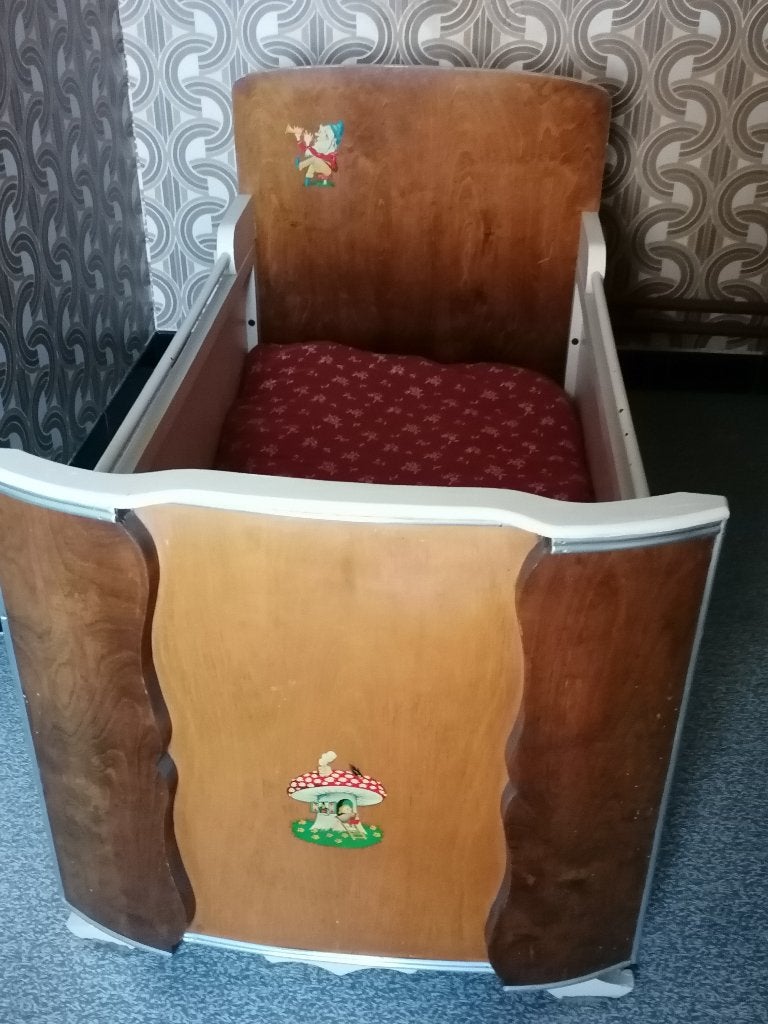 Retro baby bedje, Ophalen