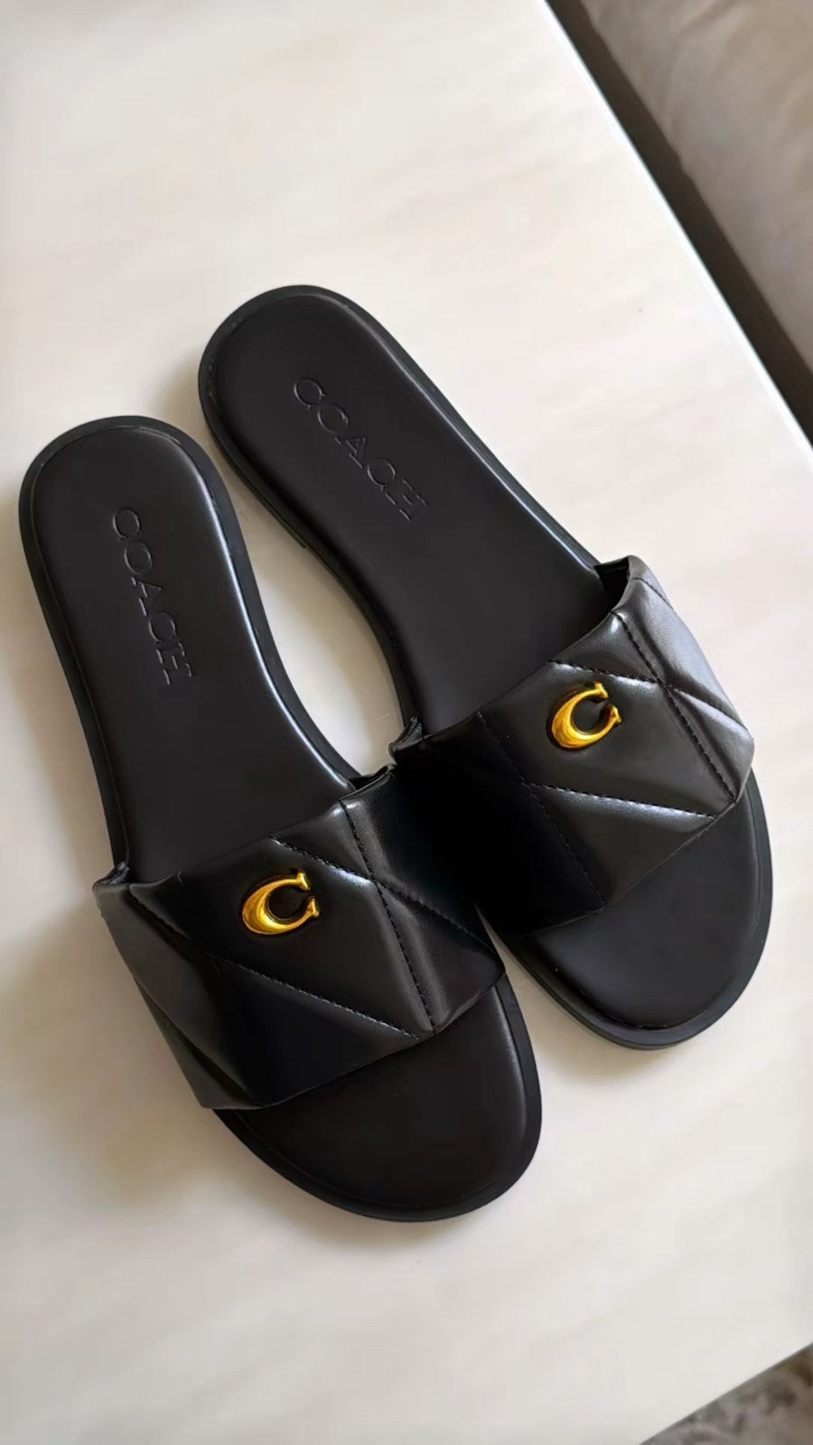 Coach sandalen black, Slippers, Zwart, Nieuw, Ophalen of Verzenden