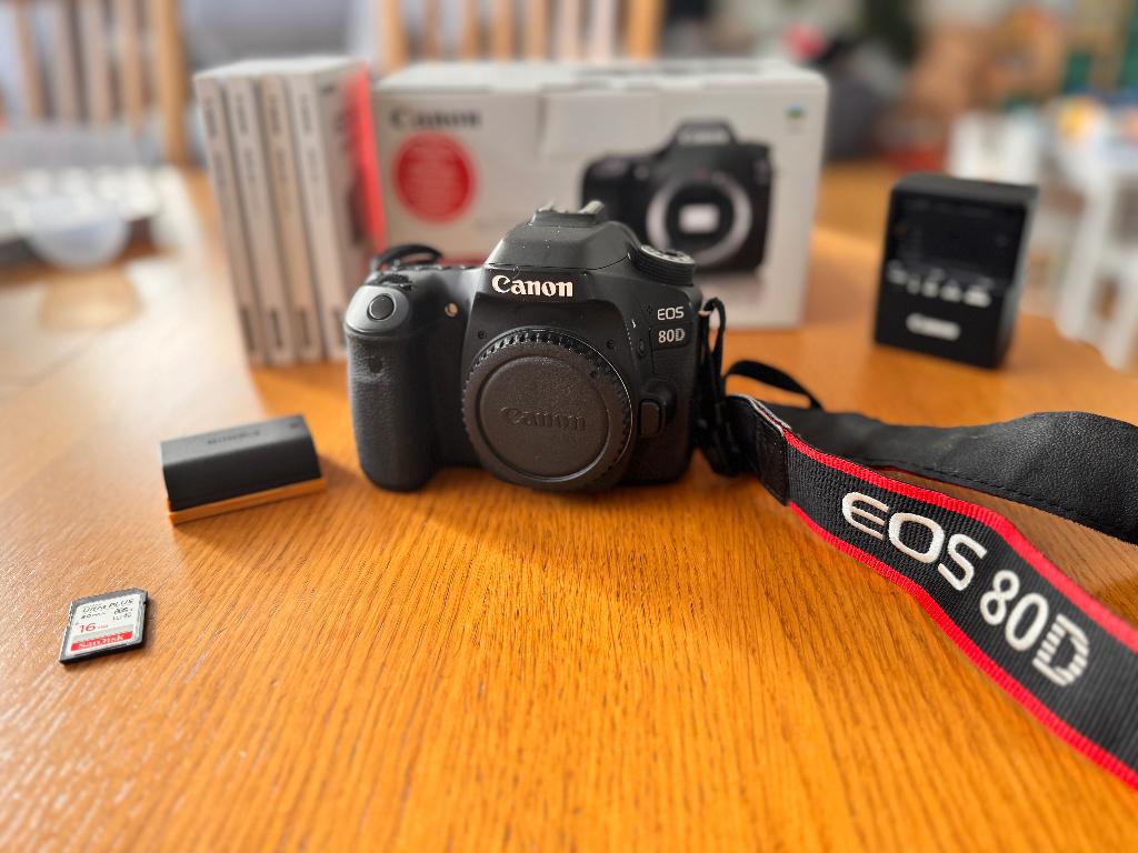 Canon EOS 80D, Audio, Tv en Foto, Ophalen, Gebruikt, Spiegelreflex, Canon