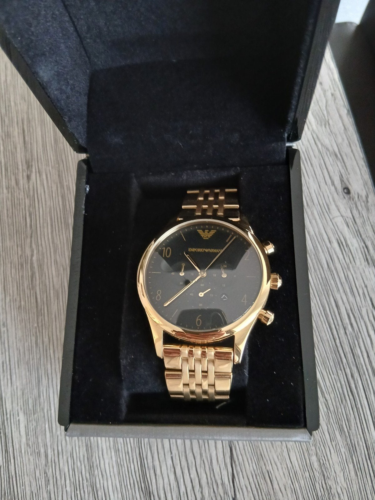 Montre Emporio Armani à vendre, Montre-bracelet, Autres marques, Comme neuf, Or
