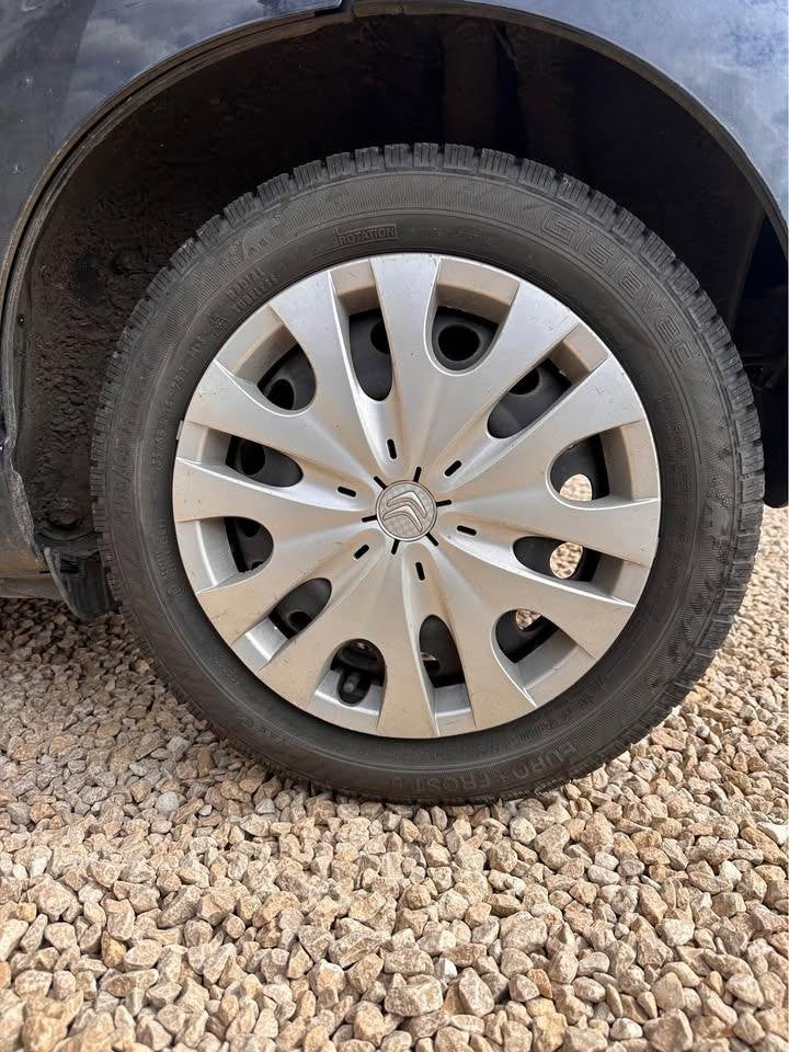 4 roues hiver complètes pneus sur jantes, Autos : Pièces & Accessoires, 14 pouces, Pneus et Jantes, Pneus hiver, 155 mm