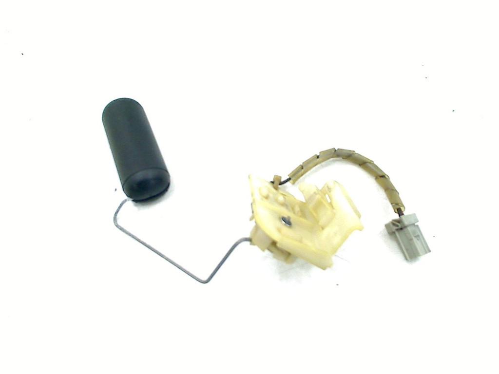BENZINE METER Suzuki GSF 650 Bandit 2007-2008 (GSF650), Dhr. S. di Majo, Gebruikt, Info@cama-motorparts.nl, P.J. Troelstraweg 8 8
3144 CX  MAASSLUIS, NL