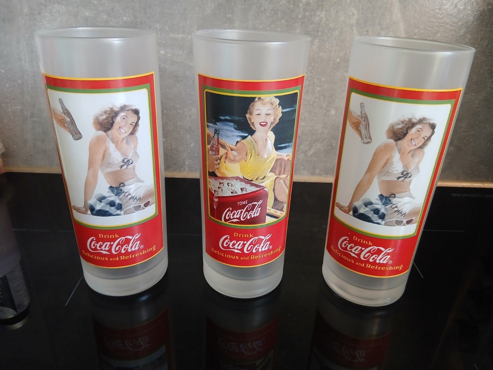 Set van 3 Retro Coca-Cola Longdrinkglazen (Matglas / Pin-Up), Enlèvement ou Envoi, Vintage