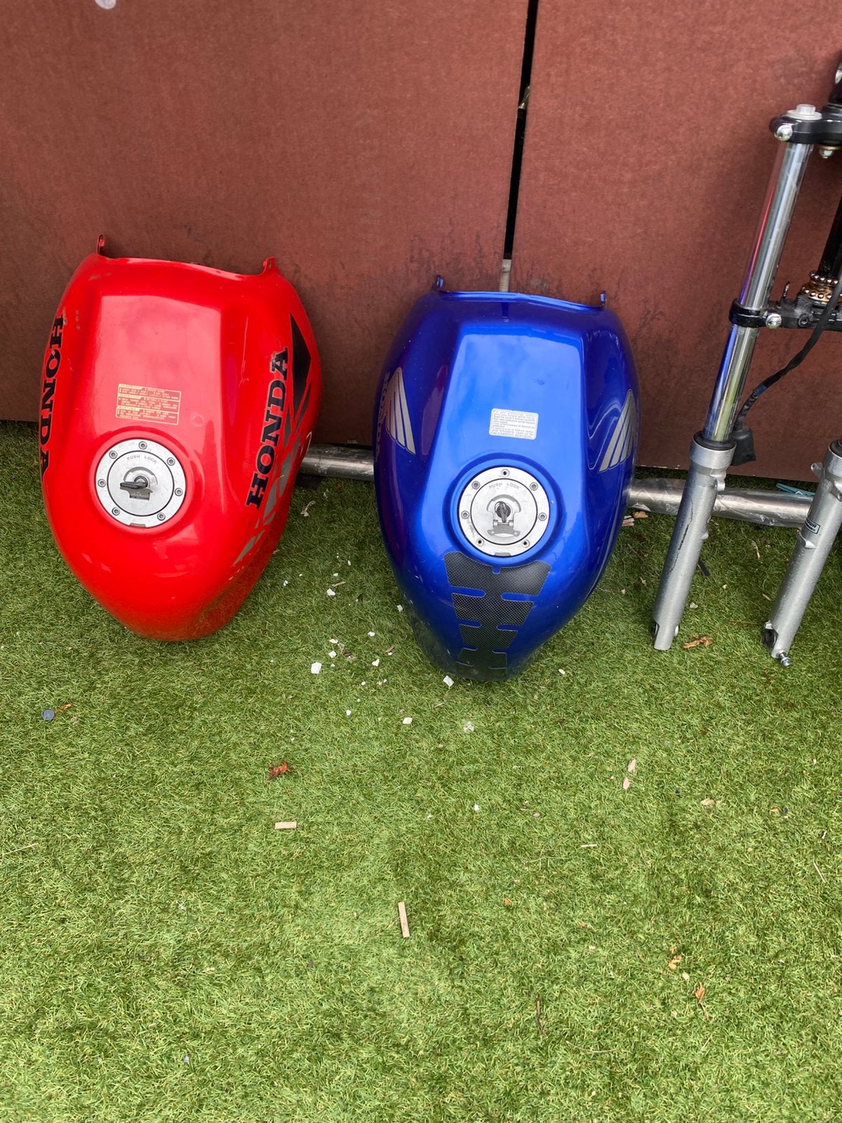 Naftbak cb500 2 stuks, Ophalen