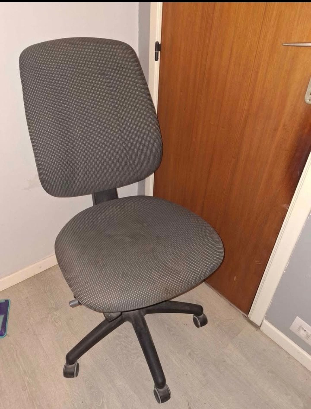 Chaise de bureau ergonomique, Gris, Comme neuf, Enlèvement, Chaise de bureau