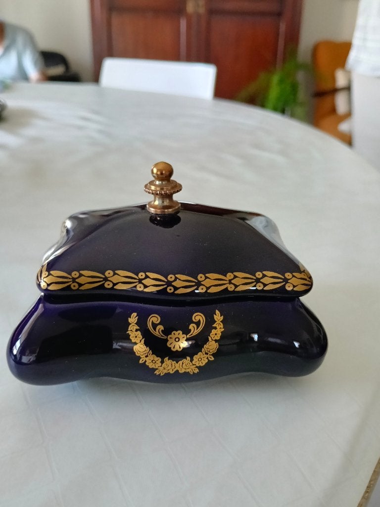juwelenkistje,donkerblauw met goudkleur, Ophalen