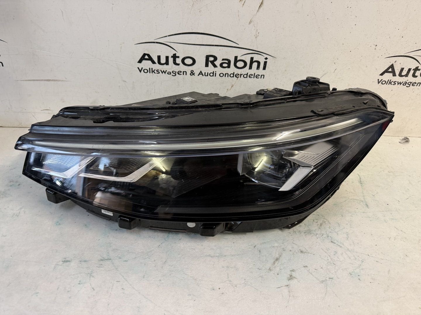 VW PASSAT 3J FULL LED KOPLAMP LINKS 3J1941005, -, Utilisé, -, -